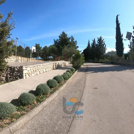 Kamp alanı Mobile Blue Class B4 4*